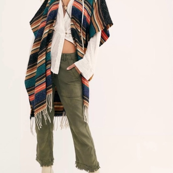 Women’s Free People Stormbringer Green Distressed Straight Leg Pants Size 26 - Picture 1 of 15